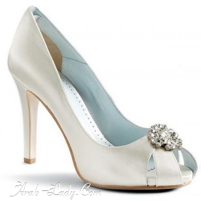 تشكيله مميزه لأحذية العروس لصيف 2013