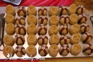 تشكيلة رائعة من الحلويات المغربية