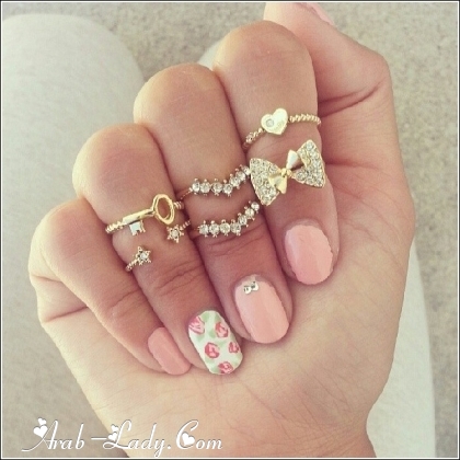 هل تؤيدين لبس الـ (Midi rings) ?