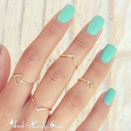 هل تؤيدين لبس الـ (Midi rings) ?