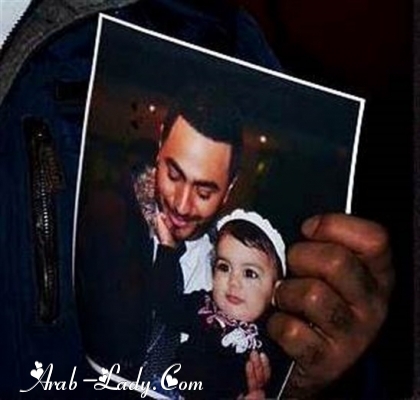 تامر حسني ينشر صور زوجته وأبنته تاليا