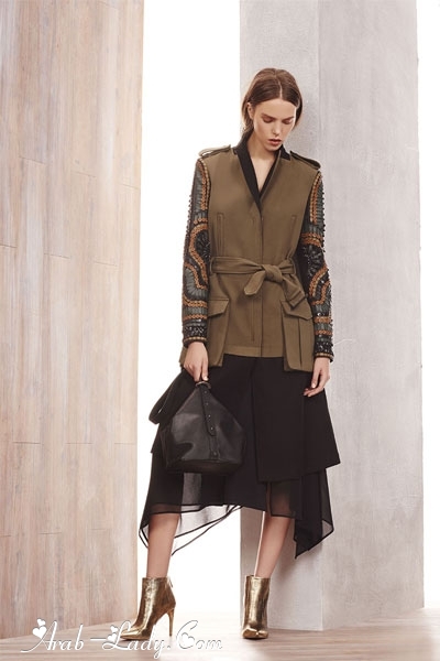أزياء BCBG Max Azria خيارات محتشمة تناسب زوقك أزياء BCBG Max Azria خيارات محتشمة تناسب زوقك