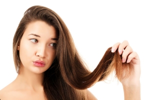 وصفات منزلية للتخلص من إنقسام أطراف الشعر