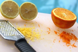 البرتقال لإزالة مكياج العين والبشرة