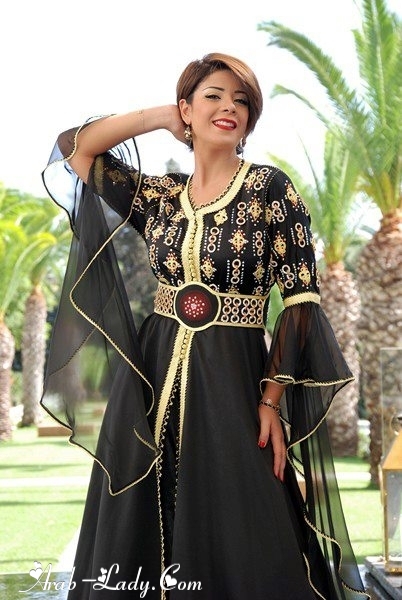 الأسود والذهبي أناقتك في القفطان المغربي الخريفي