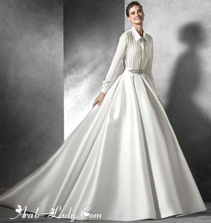 الأكمام الضيقة خامة الرقي التي تميز فستان العروس لموسم خريف 2016