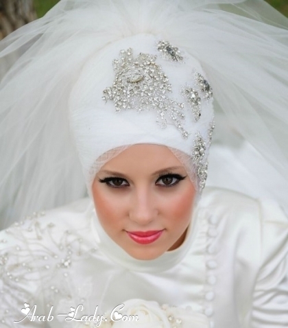  ربطات راقية للعروس المحجبة تزيدها جاذبية متألقة في يوم زفافها