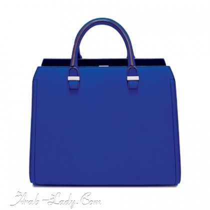 اختاري حقيبتك الربيعية بجاذبية وجمالية اللون الأزرق