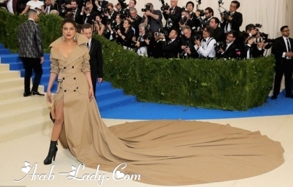 بالصور| أسوأ إطلالات النجمات في حفل Met Gala 2017