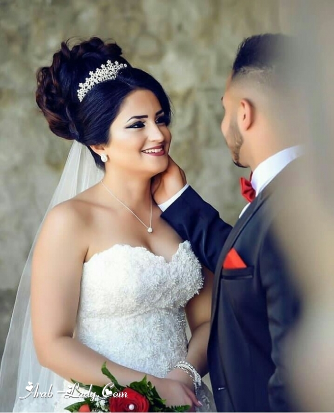 بالفيديو| أفخم وأرقي فساتين زفاف لعروس 2018