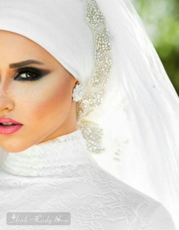 بالصور| مكياج للعروس المحجبة يبرز ملامحها بشكل مثالي