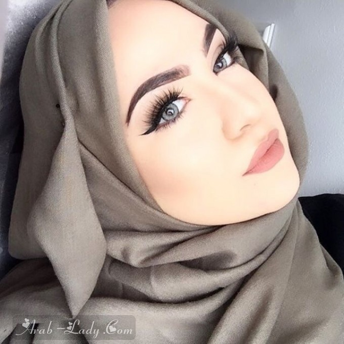 بالصور| مكياج سهرة بسيط وناعم يتناسب مع الحجاب