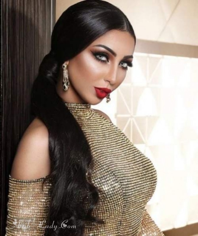 شاهدي أجمل تسريحات الشعر الطويل مع مجلة المرأة العربية