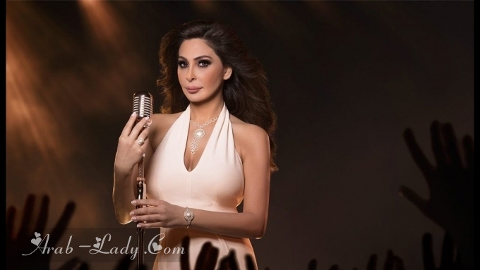 اليسا ملكة ما زالت تحافظ على تألقها وإطلالاتها الناعمة