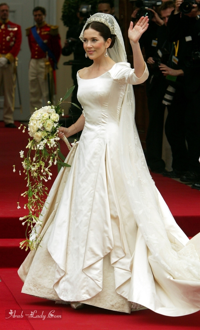 أميرة الدنمارك فستان زفاف ملكي