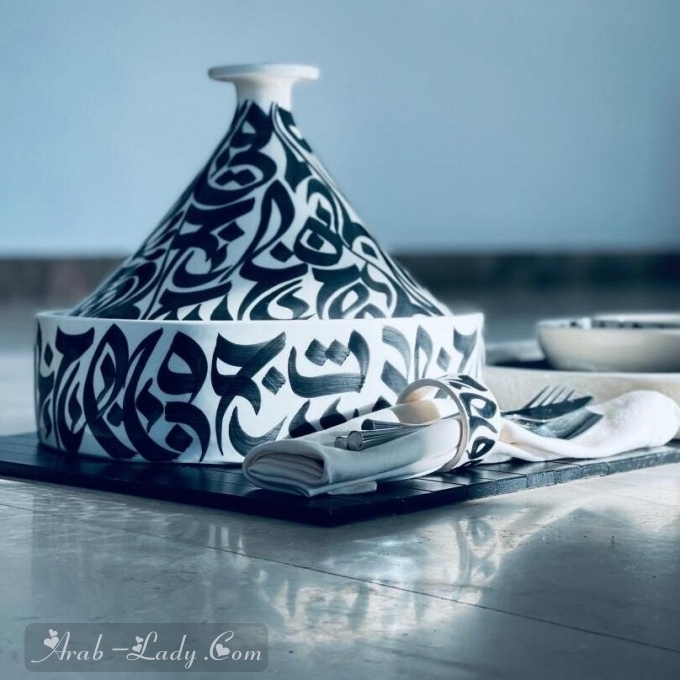 تشكيلة من أجمل اكسسوارات الديكور المستوحاة من فن الخط العربي 