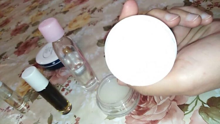 المخمرية الطبيعية تخلصك من رائحة العرق لمدة أسبوع اصنعيها بنفسك