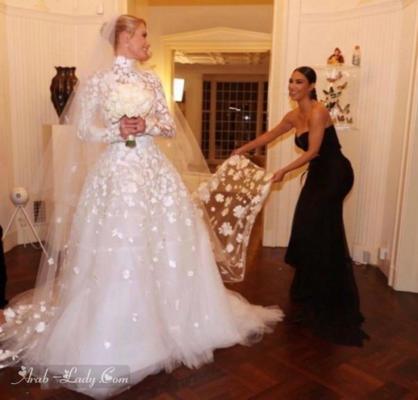 فستان زفاف النجمة باريس هيلتون